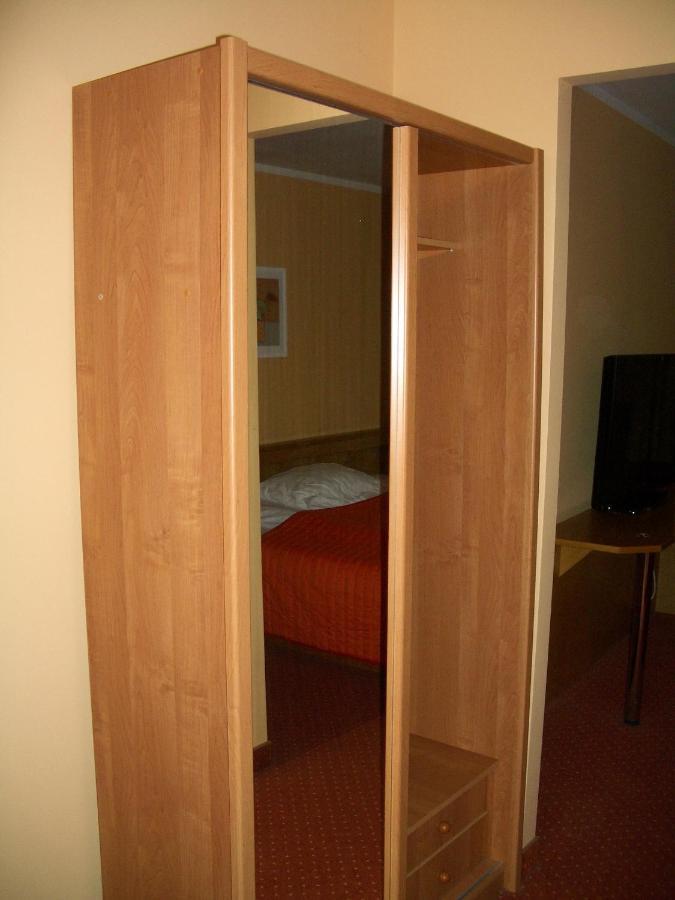 Bed and Breakfast Kardamon Żary Habitación foto