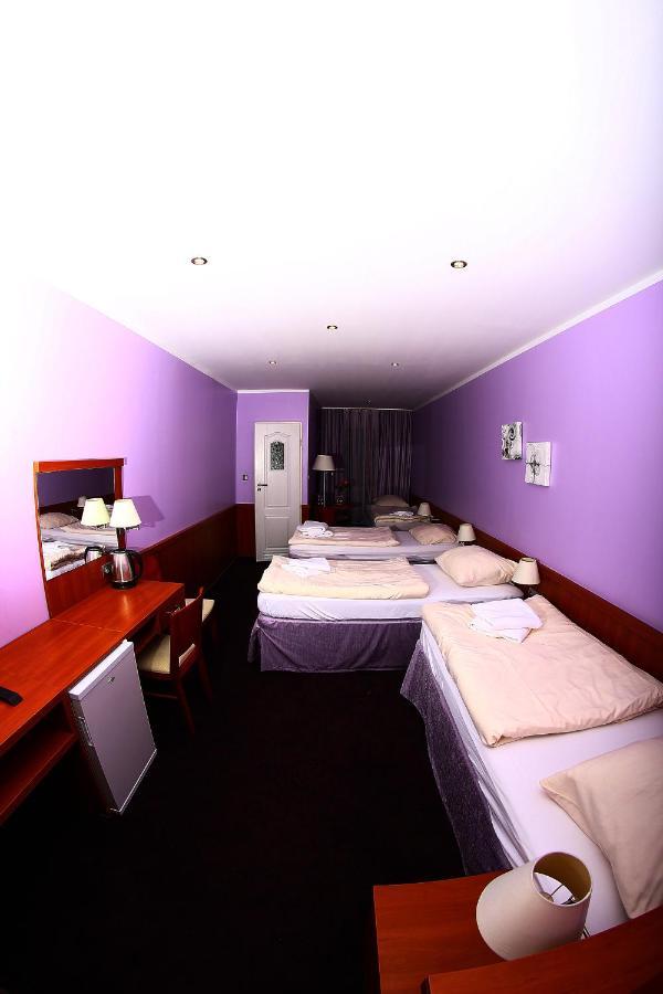 Bed and Breakfast Kardamon Żary Habitación foto