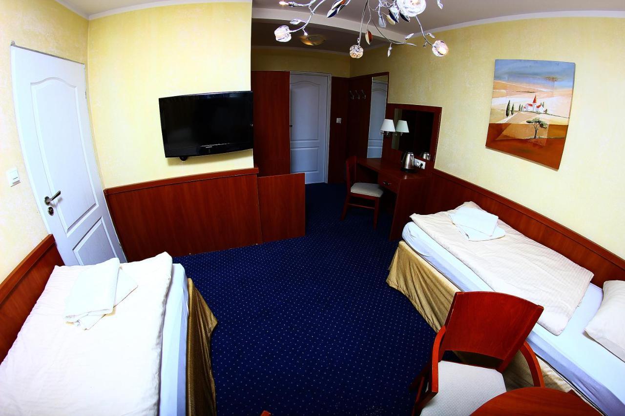 Bed and Breakfast Kardamon Żary Habitación foto